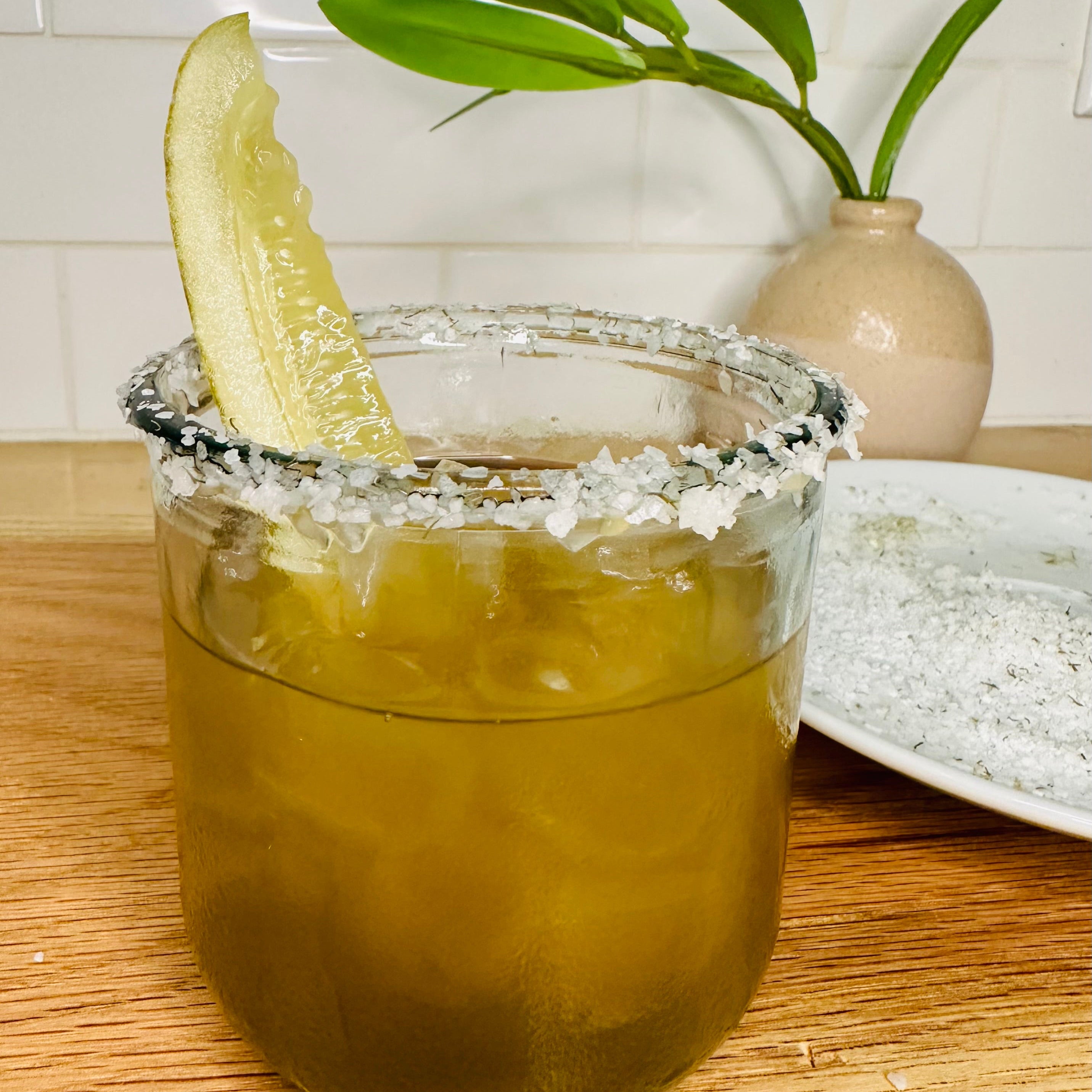 How To Make Dill Pickle Juice Pickle Martini Make Dill Pickle